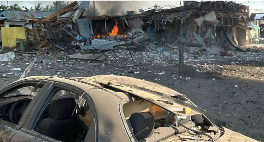 Sulm me raketa ruse në Kharkiv, të paktën dhjetë të vrarë dhe 17 të plagosur
