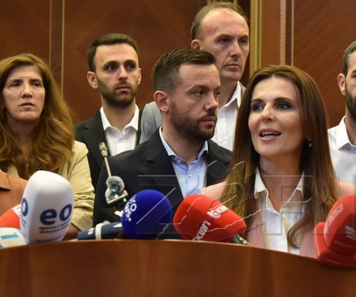 PDK-ja sërish kërkesë Deharit për vazhdimin e seancës konstituive