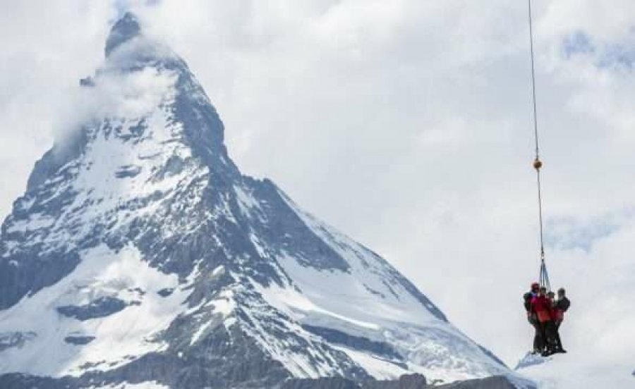 Pas 34 vjetësh, gjenden trupat e dy alpinistëve në një akullnajë në Zvicër