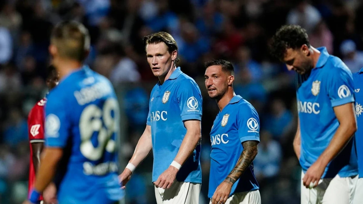 Napoli synon dy yje të Premierligës