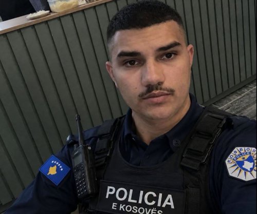 U godit nga vetura derisa ishte në detyrë, polici Altin Kryeziu në gjendje kritike – flasin nga QKUK-ja