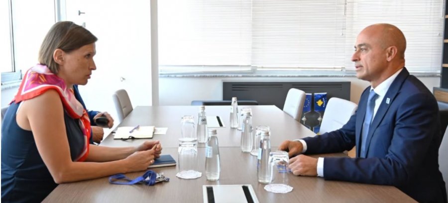 Palatova dhe shefi i ri i EULEX-it zotohen ta ndihmojnë Kosovën në forcimin e sundimit të ligjit