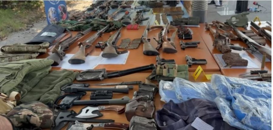 Sveçla thotë se kapja e armatimit dhe gjetja e varrezave masive në Zubin Potok, lidhet me “shtrirjen e sovranitetit”