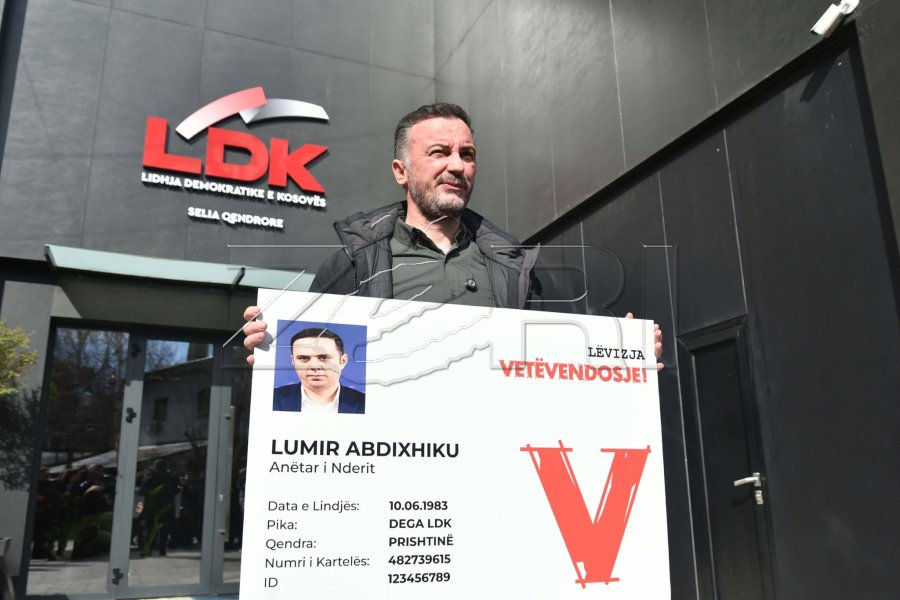 Molliqaj: Abdixhiku e ka marrë peng LDK-në në shërbim të Kurtit