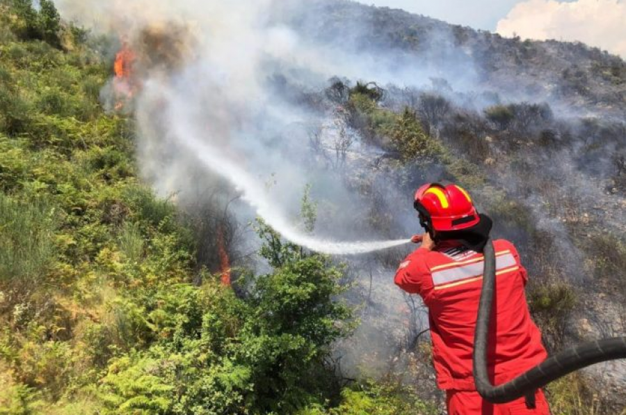 Në Shqipëri, ende pesë vatra aktive të zjarrit