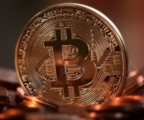 Merr hov tregu i kriptomonedhave, Bitcoin kalon 70 mijë dollarëshin