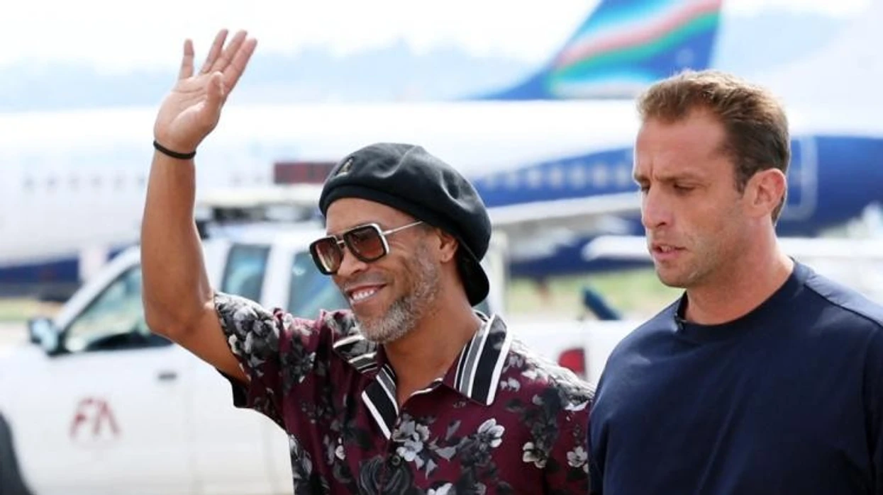 Fjalët e para të Ronaldinhos pasi iu rikthye sërish futbollit në moshën 46-vjeçare