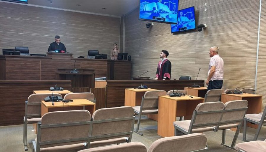 Kadri Xhemajli dënohet me gjashtë muaj burgim efektiv për kanosjen e Kurtit