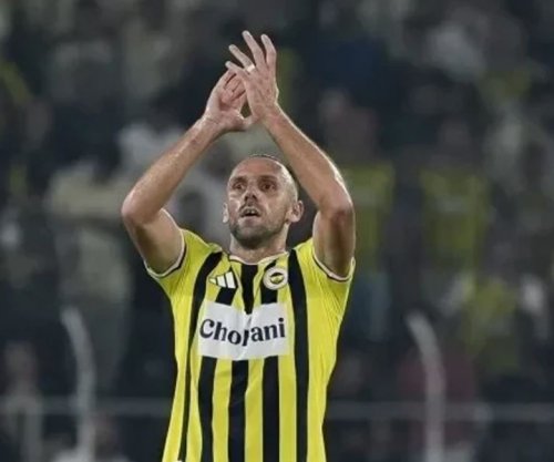 Vedat Muriqi i kthehet zakonit të vjetër, shënon gol për Fenerbahcen