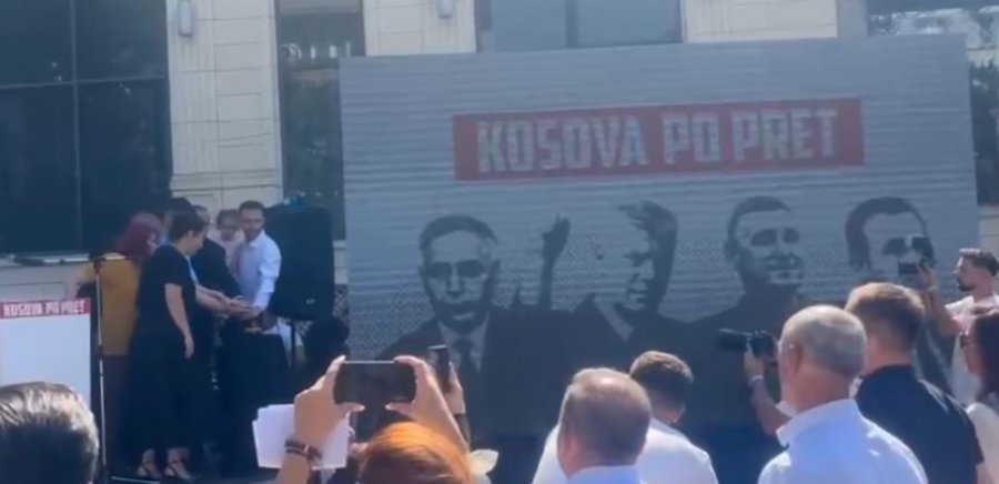 Shtypet butoni i numërimit mbrapsht për 16 shtatorin