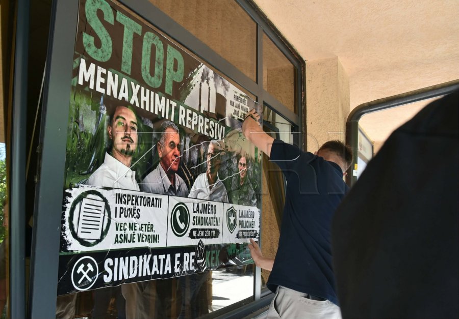 Vdekjet në vendin e punës, Sindikata e Re e KEK-ut zhvillon aksion simbolik në Prishtinë [foto]