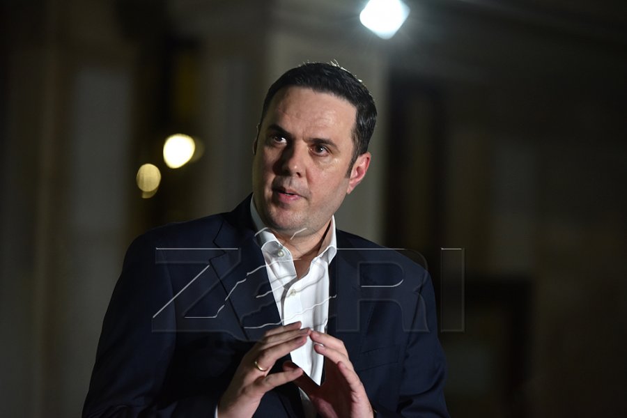 Abdixhiku pas takimit me Kurtin: Ky është një hap përpara, kemi diskutuar për emra konkretë