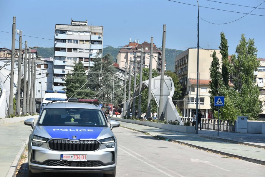 Vuçiqi pretendon se tashmë ka çuar fjalë tek amerikanët për çështjen e urës së Ibrit