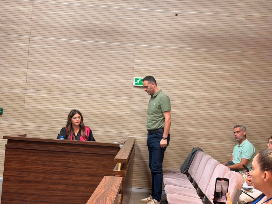 Rigjykimi për gazin lotsjellës në Kuvend, Konjufca: Nuk ndihem fajtor