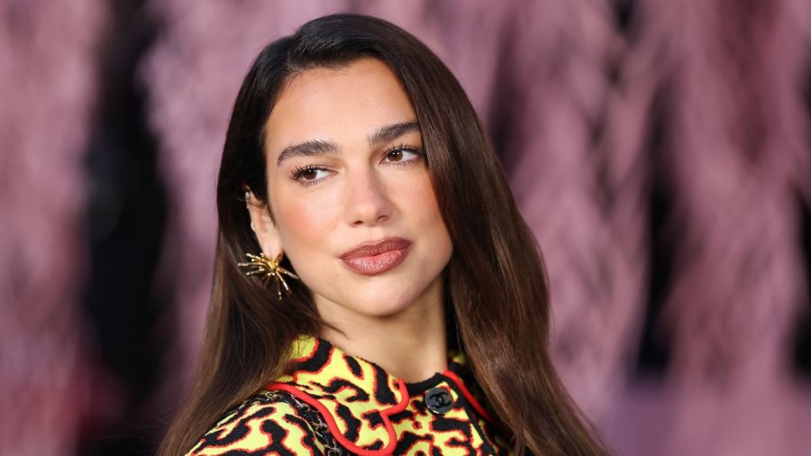Dua Lipa mund të bashkëprezantojë në festivalin “Sanremo 2027”