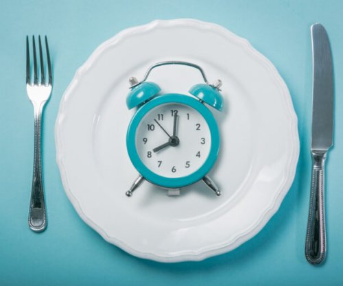 Agjërimi mund të ndihmojë në humbjen e peshës dhe të përmirësojë shëndetin metabolik