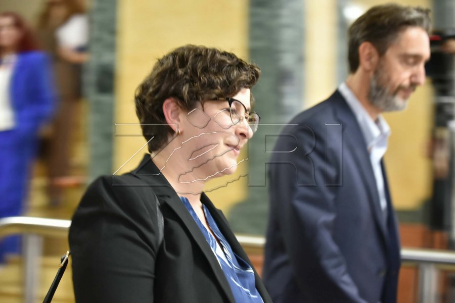 Përfaqësues të Ambasadës Amerikane dhe Zyrës së BE-së, të pranishëm në seancën e thirrur nga PDK-ja