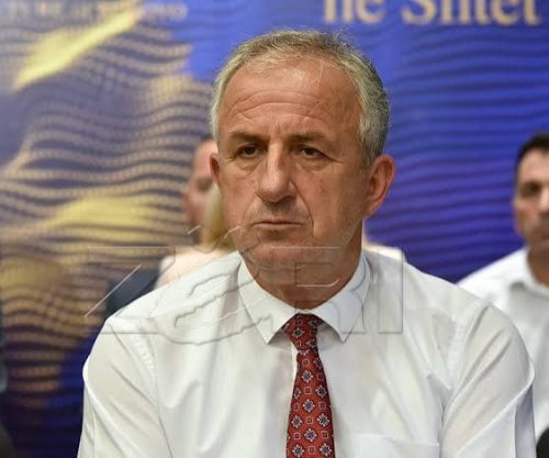 Muharremaj: Kontratat kolektive i kanë shkaktuar Suharekës afro 10 milionë euro dëme, shumë projekte kanë mbetur të parealizuara