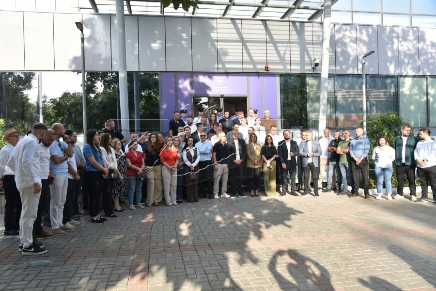 PDK-ja dhe Aleanca edhe sot bllokojnë hyrjen e Qeverisë