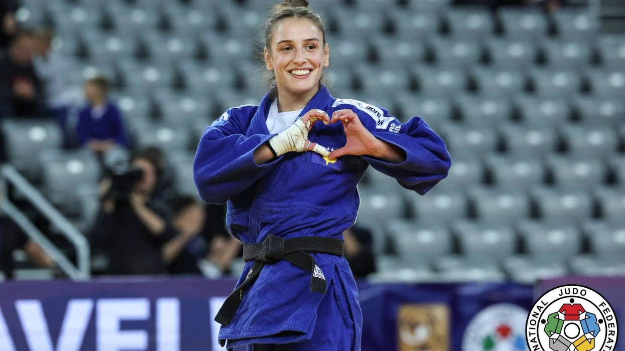 Edhe Flaka Loxha stoliset me të bronztën, tri medalje për Kosovën në Sofje të Bullgarisë