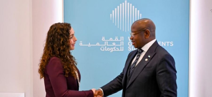 Osmani takon presidentin e Sierra Leones, diskutojnë për thellimin e bashkëpunimit ndërmjet dy shteteve