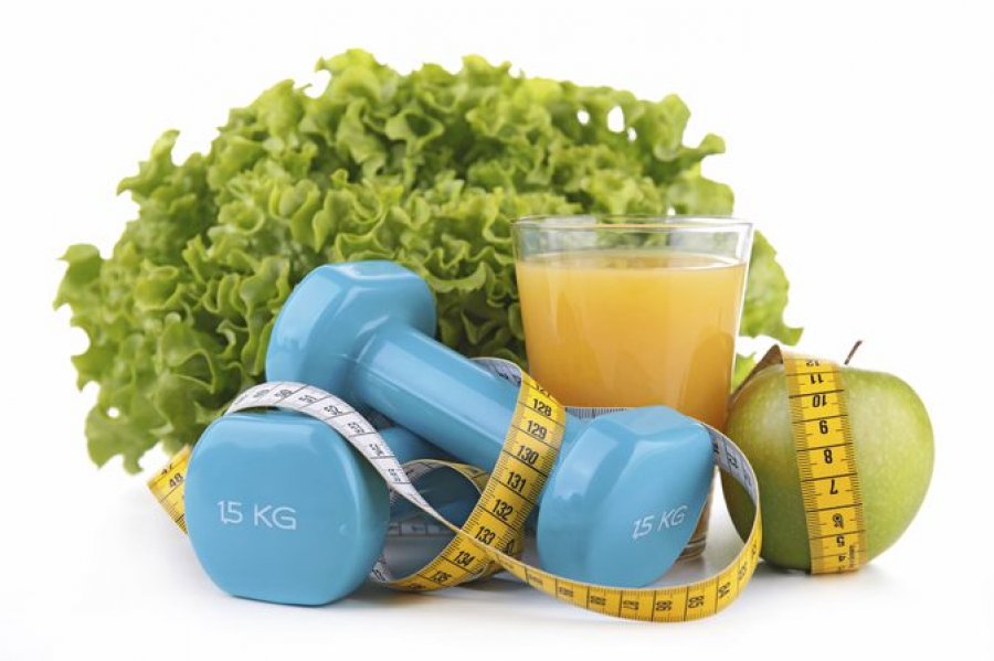 Dobësohuni duke ngrënë, dhjetë ushqimet që ju ndihmojnë