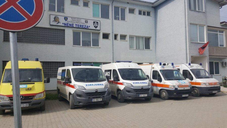 Punëtorët e QKMF-së në Klinë paguhen nën pagën minimale, sindikata paralajmëron grevë