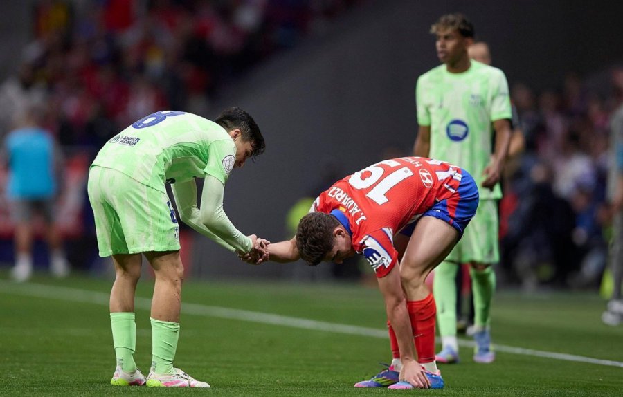 Julian Alvarez lavdëron yllin e Barcelonës: Ai është një nga më të mirët në botë