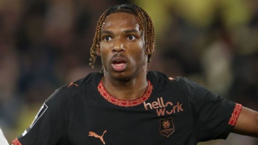 Liverpooli transferon mbrojtësin Jeremy Jacquet nga Rennes