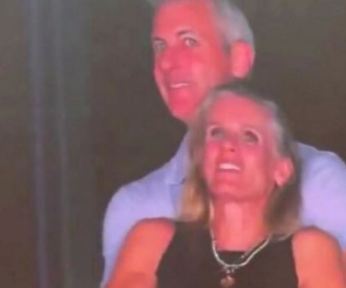 Gruaja nga koncerti i famshëm i Coldplay ka një karrierë të re, kërkon çmime të larta biletash