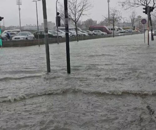 Paralajmërim për reshje të dendura shiu në Durrës: Apel për gatishmëri maksimale dhe masa parandaluese