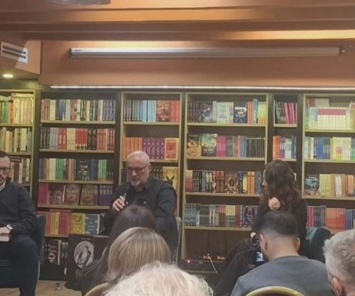 U promovua libri “Ali Pashë Tepelena në artin botëror” i Luan Tashit