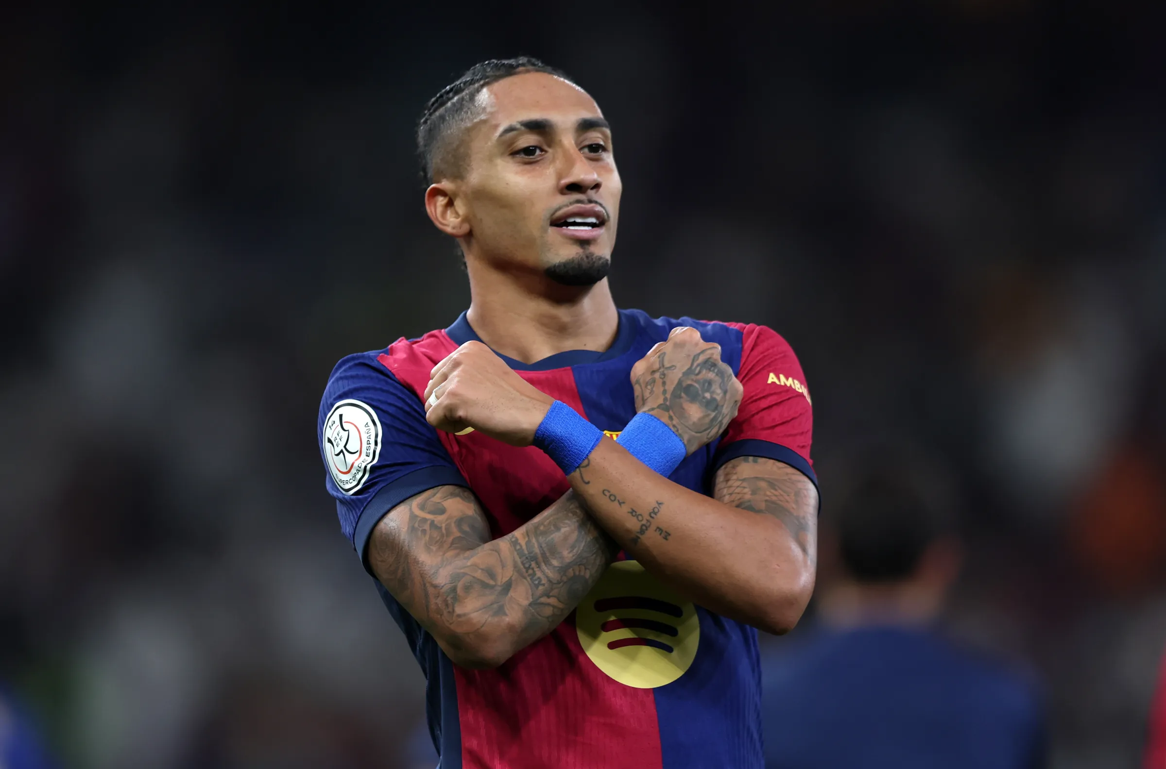 Raphinha ende nuk stërvitet me grupin, pritet të rikthehet për ndeshjen e Kupës së Mbretit