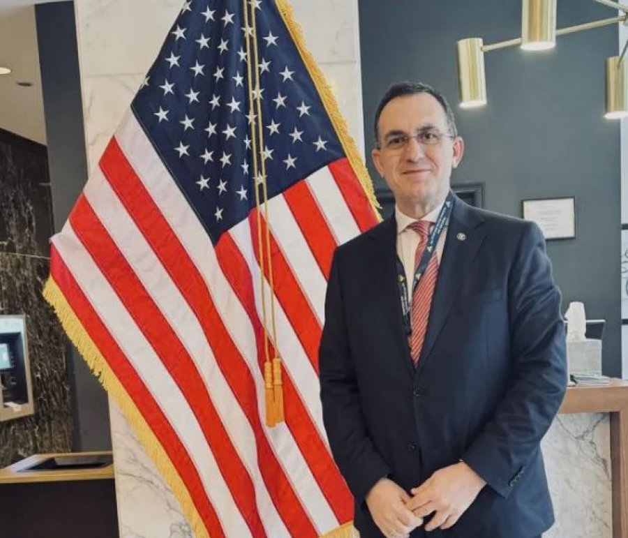 Rektori i UBT-së në Washington, mes liderëve botërorë në Lutjet Nacionale të Mëngjesit në SHBA