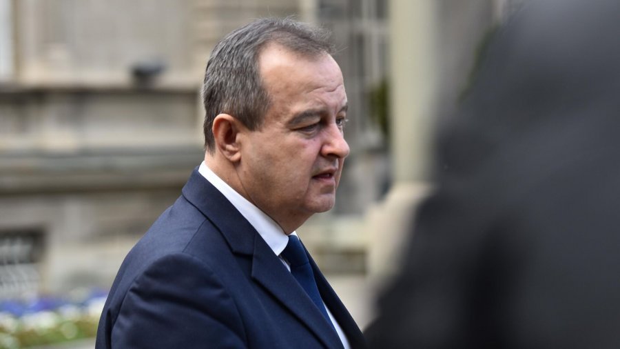 Daçiq: Mit’hat Lozhanit iu caktuan 48 orë paraburgim, do të sillet në zyrën e Prokurorit Publik për krime lufte