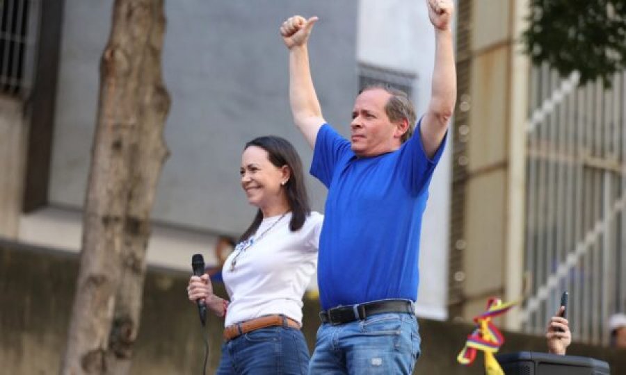 Lirohet nga burgu lideri i opozitës venezueliane dhe aleat i Machados, Juan Pablo Guanipa