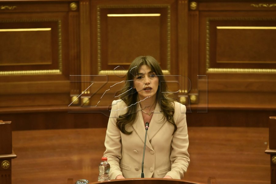 Fjala e Haxhiut si kryeparlamentare: Presim që ish-krerët e UÇK-së të kthehen sa më parë në vend, lufta ishte e drejtë