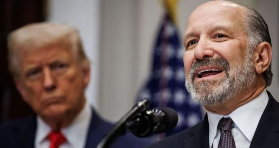 Sekretari amerikan i Tregtisë pranon se kishte vizituar ishullin e Epsteinit