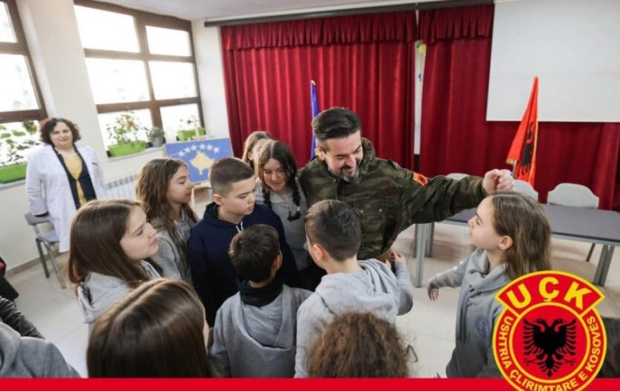 Asambleistët e PDK-së në Prishtinë kërkojnë që ora e parë më 16 shkurt t’i kushtohet rolit të UÇK-së