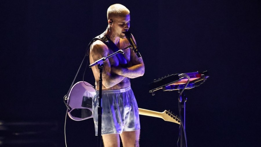 U nominua për këngën “YUKON” në Grammy 2026, Bieber “shokon” me pamjen e pazakontë gjatë performancës [video]