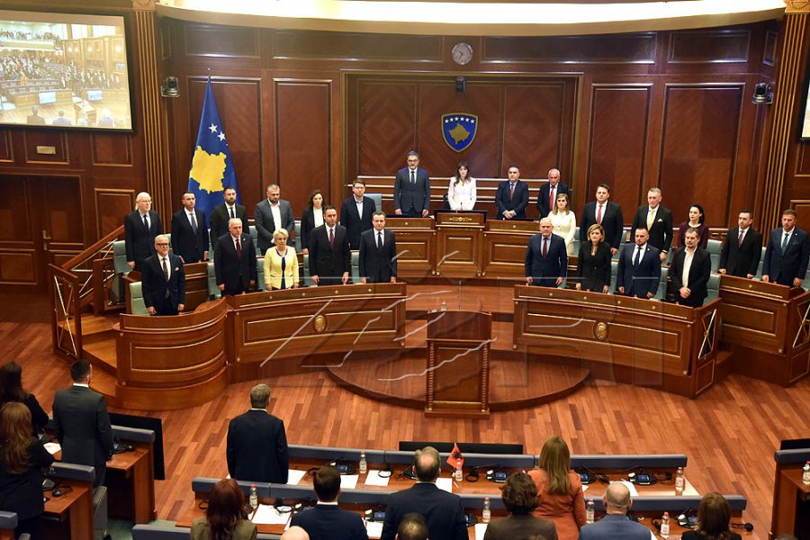 Dialogu Kosovë–Serbi në pikë kritike, “sfidat” e qeverisë së re