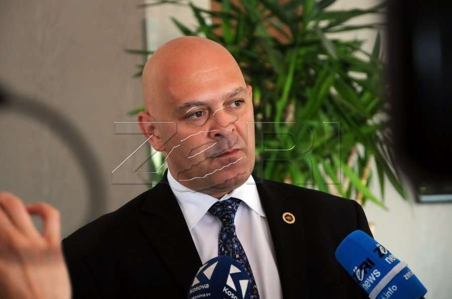 Gjini: AAK-ja nuk ka votë për kandidatët e ditur për president