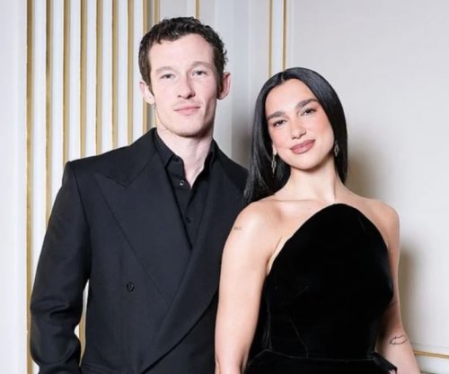 Dua Lipa i bën partnerit dedikim të veçantë për ditëlindje