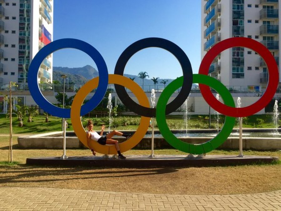 Dashuri në klimë të ftohtë: Fshati Olimpik Dimëror mbetet pa prezervativë pas vetëm tre ditësh