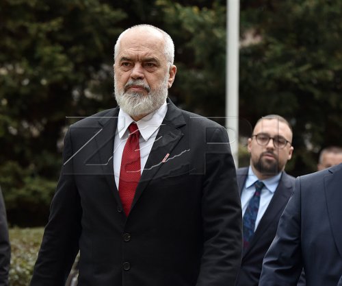 Rama uron gratë shqiptare për 8 Mars: Faleminderit për gjithçka që bëni çdo ditë