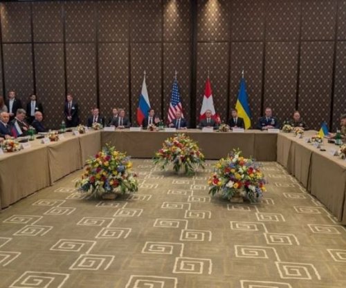 Nisin bisedimet trepalëshe të paqes në Gjenevë