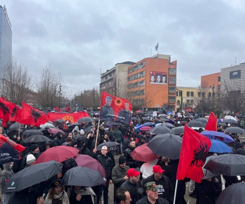 Qytetarët nisin të mblidhen për marshin “Drejtësi, jo politikë”