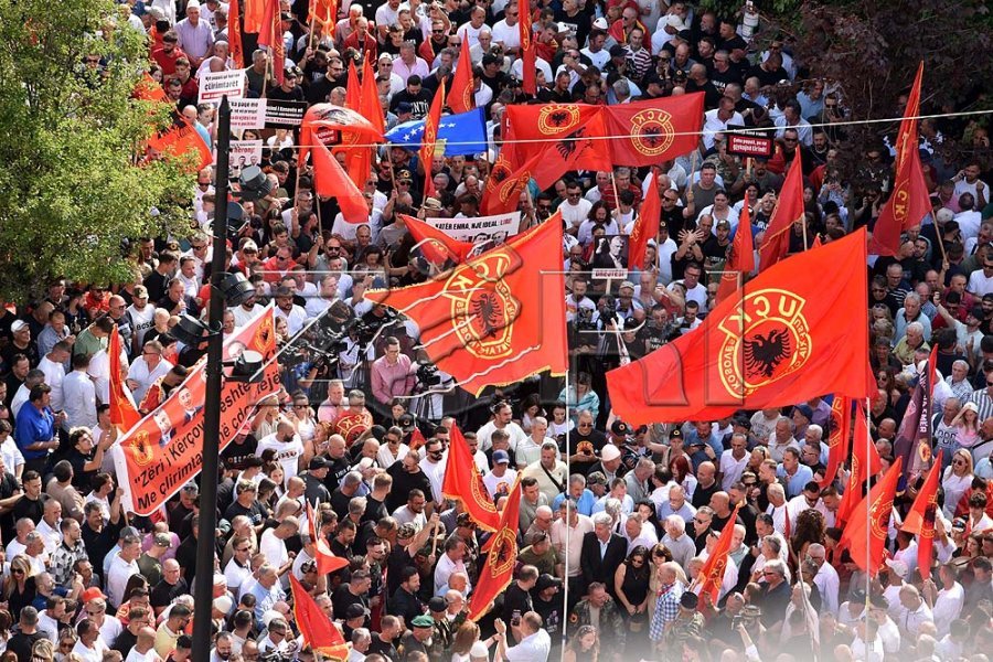 Sheshi “Skënderbeu” gati për marshin “Drejtësi, jo politikë”