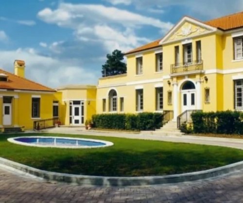 Ambasada e SHBA-së në Shqipëri: Shmangni protestat më 20 shkurt