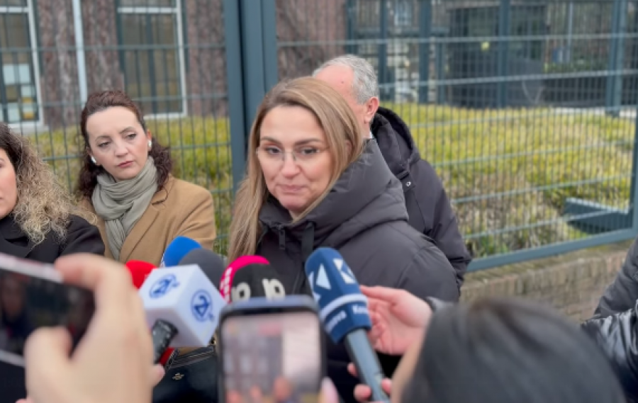 Shqipe Selimi në Hagë: Besoj se drejtësia do t’ia japë lirinë katërshes së UÇK-së